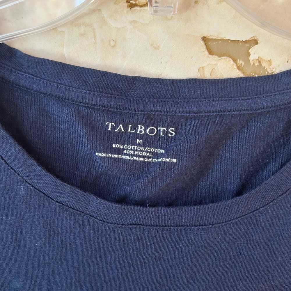 Talbots Navy Floral USA Flag Top M Short Sleeve Great Condition 🇺🇸 - Picture 4 of 5